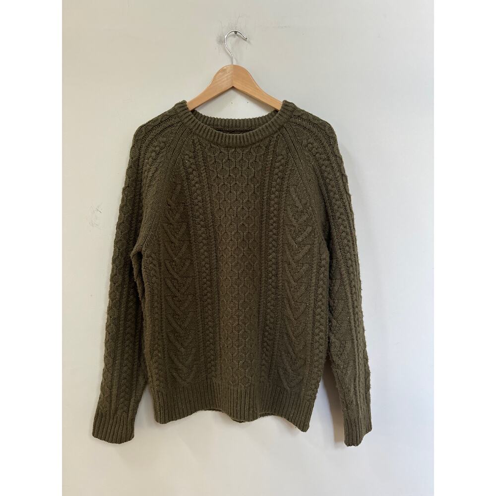 J Crew Sweater Donegal Green Rugged Merino Wool Cable Knit Fisherman Medium - Picture 2 of 5